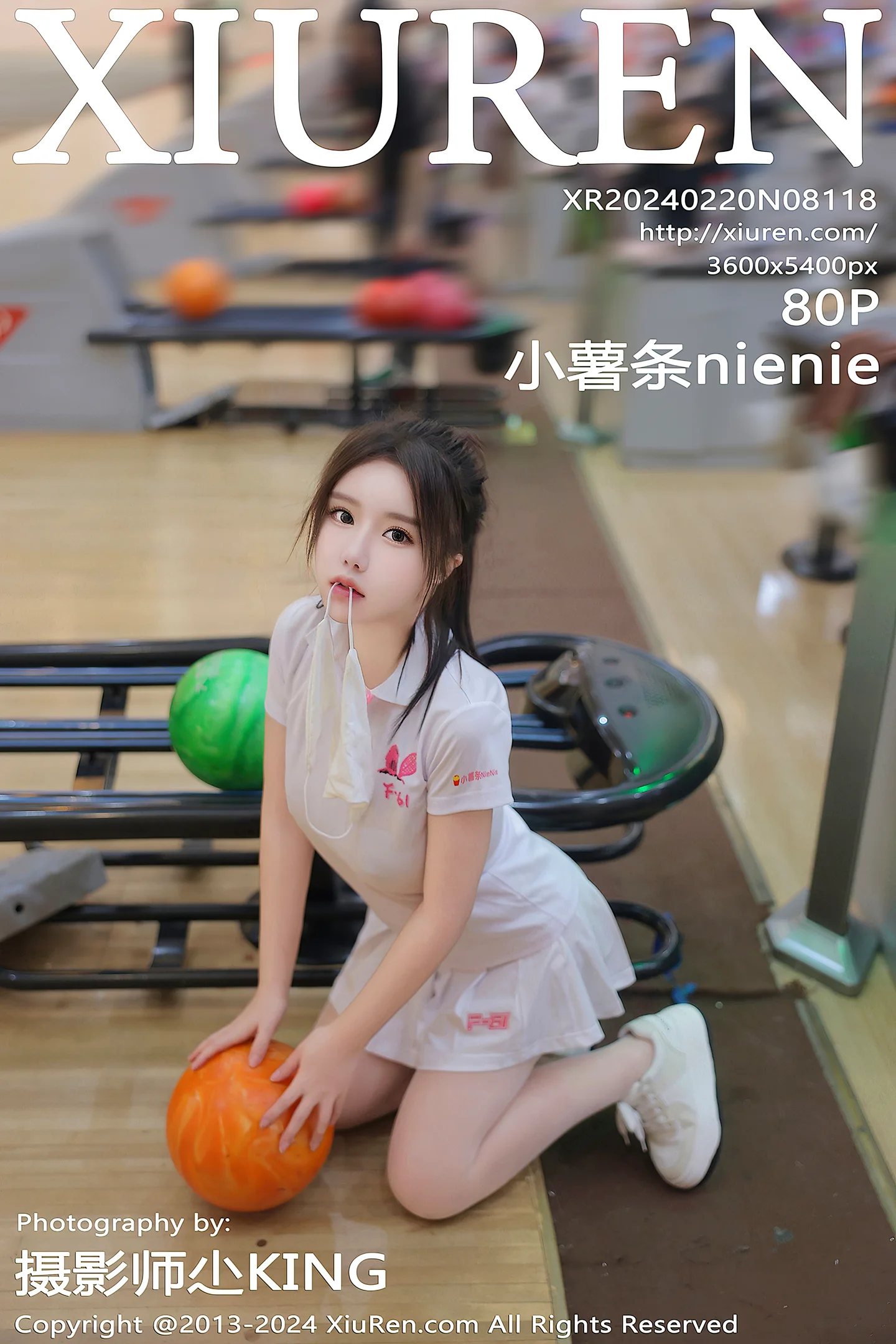 [XiuRen秀人网]VOL.8118 模特小薯条nienie球馆场景性感运动短裙套装秀丰腴身材诱惑写真80P-秀人网官方网站